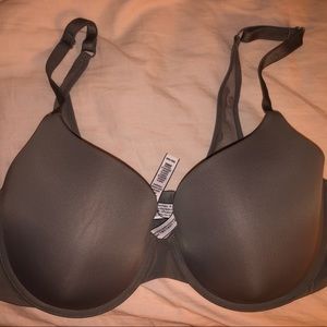 Victoria’s Secret t-shirt collection bra